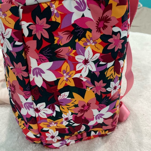 🆕💗🧡Vera Bradley Utility Backpack in Recycled Cotton, Rose Floral - Picture 9 of 10